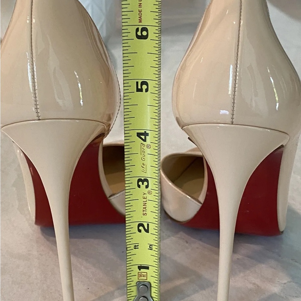 Christian Louboutin NEW Iriza heels Nude Size 40 - Picture 7 of 10